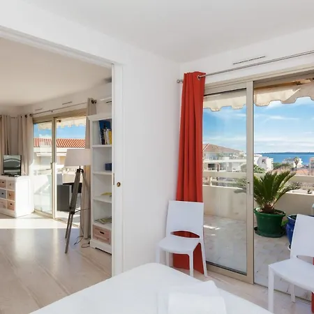 High Apartment
