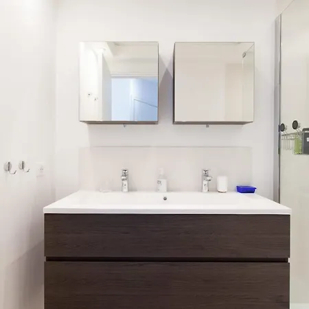 High Apartment *